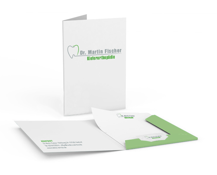 Patientenmappen im Praxisdesign