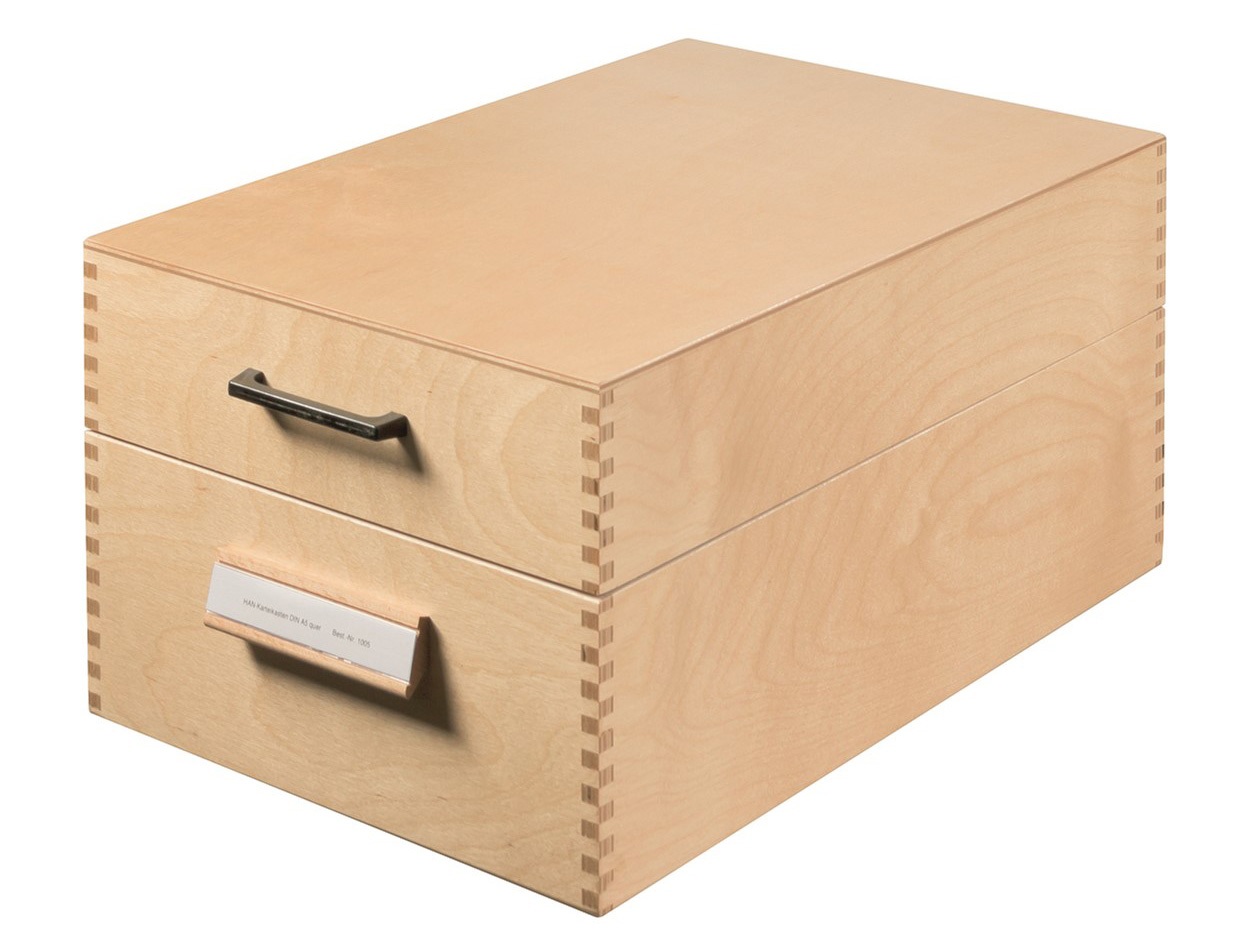 Karteikasten aus Holz mit Deckel